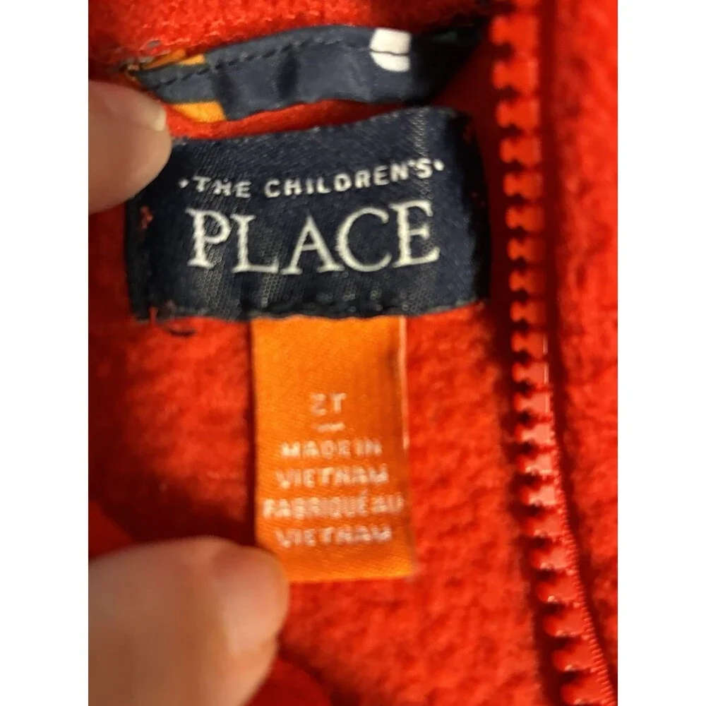 The Childrens Place Zip Up Fleece Jacket Toddler Boys Size 2T Red Long Sleeve